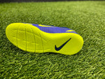 Nike JR SUPERFLY 8 ACADEMY INDOOR SOCCER SHOES